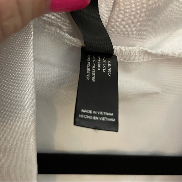 NWOT iCollection Satin Rhinestone Bride Robe 3x - Picture 4 of 5